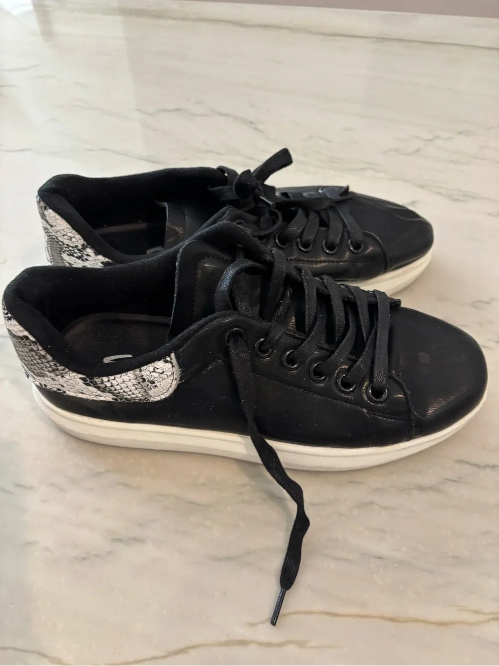 Seven7 Women’s Low-Top Sneakers with Snake-Print Heel